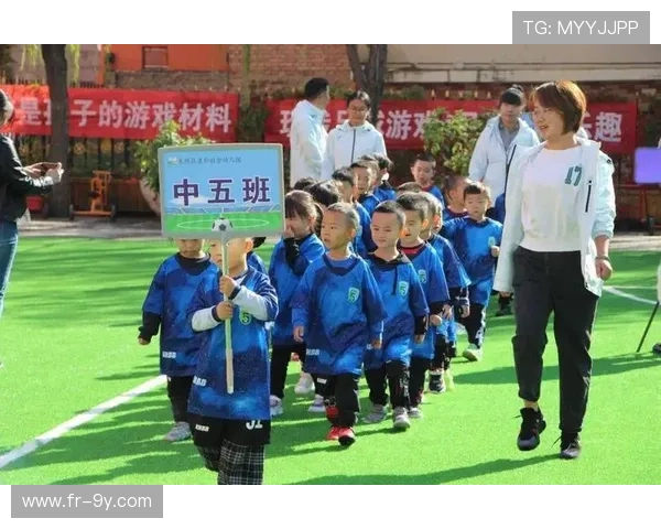 八步踢足球的最佳场地推荐让你尽享运动乐趣